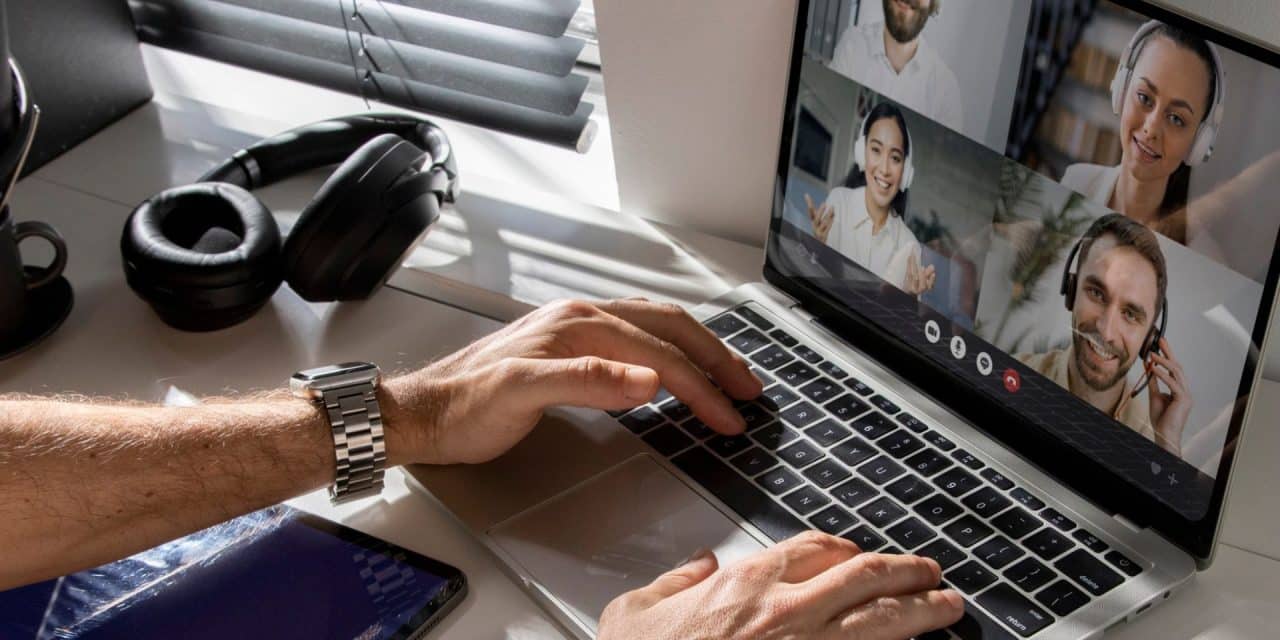 Le nomadisme numérique : flexibilité, liberté et nouveaux défis du travail moderne